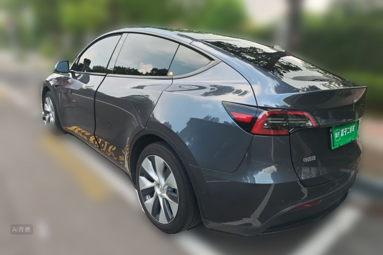 Tesla Model Y 2022 immagine di auto #5
