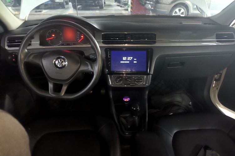 Volkswagen Santana 2017 #10 Volkswagen Santana 2017 car image #10