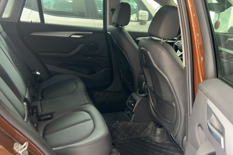 BMW X1 2017 #17 BMW X1 2017 car image #17