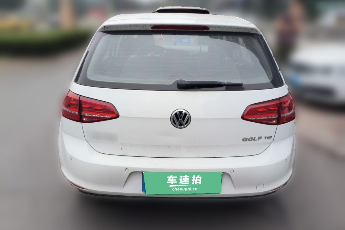 Volkswagen Golf 2015 car image #6