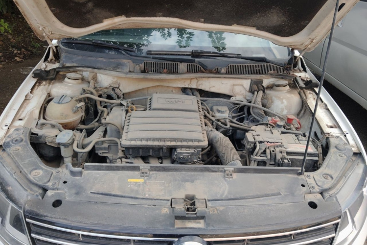 Volkswagen Lavida 2018 car image #22