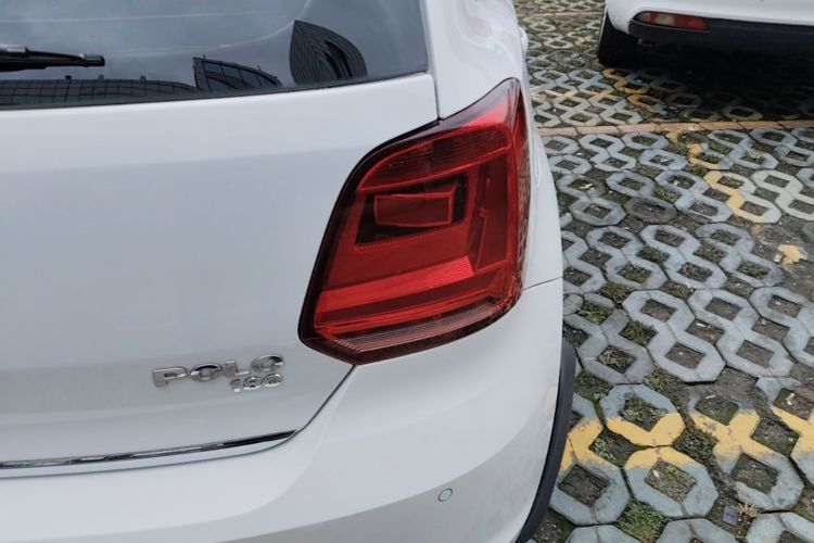 Volkswagen Polo 2016 #8 Volkswagen Polo 2016 car image #8
