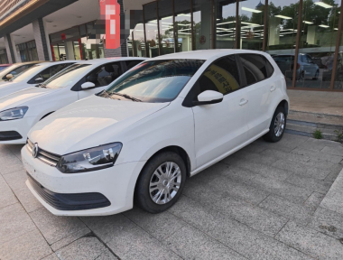 Volkswagen Polo 2019 car image 