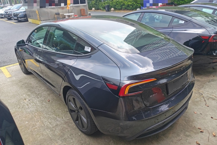 Tesla Model 3 2025 #5 Tesla Model 3 2025 car image #5