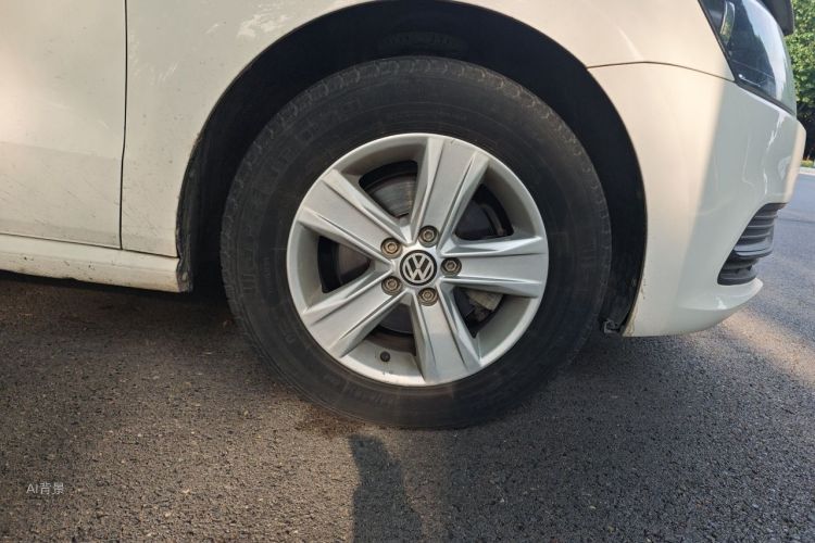 Volkswagen Polo 2017 #9 Volkswagen Polo 2017 car image #9