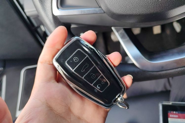 GEELY Emgrand 2021 #9 GEELY Emgrand 2021 car image #9