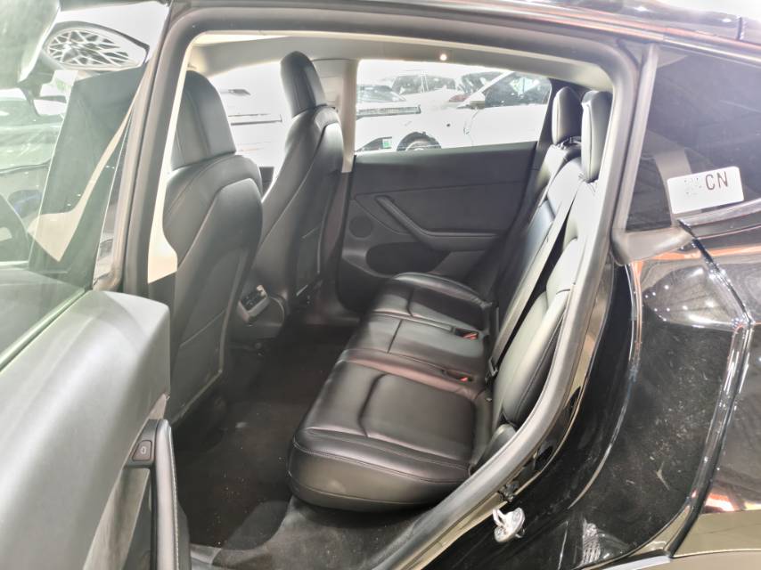 Tesla Model Y 2022 #6 Tesla Model Y 2022 car image #6
