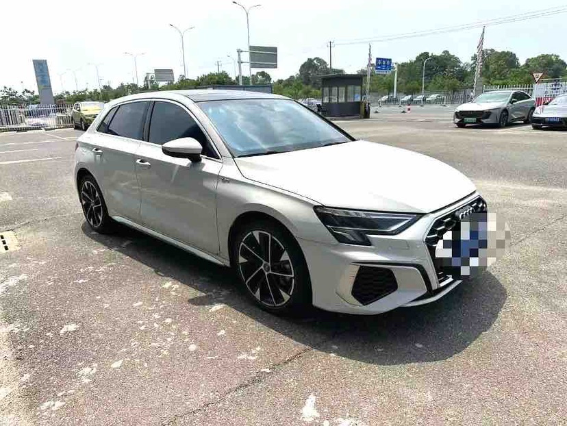 Audi A3 2022 car image #3