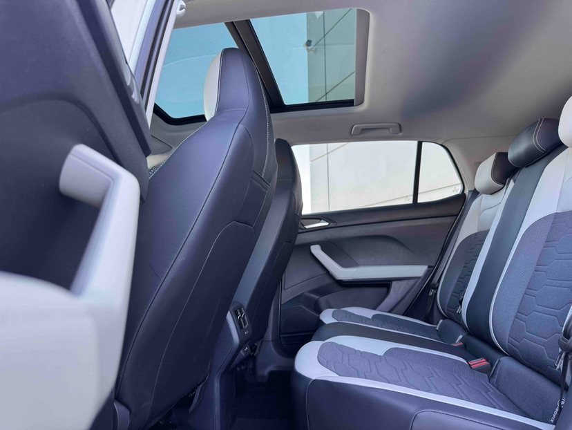Volkswagen Tharu 2025 car image #8