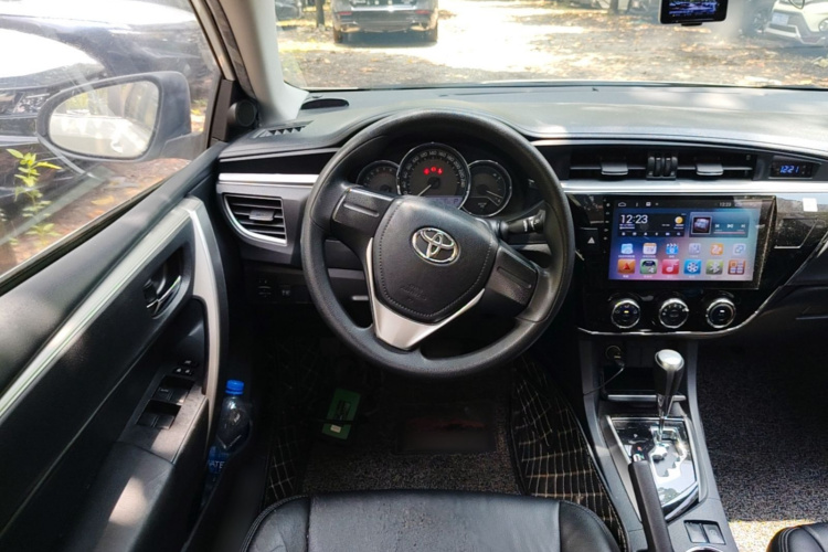 Toyota Corolla 2017 #12 Toyota Corolla 2017 car image #12