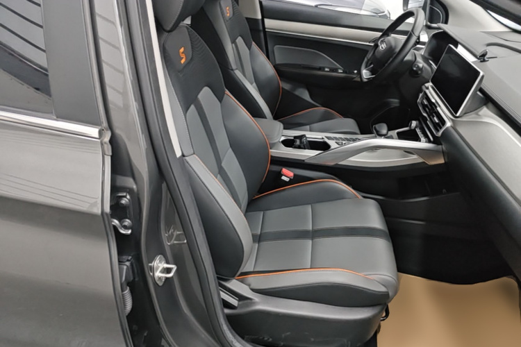 GEELY Coolray 2024 #24 GEELY Coolray 2024 car image #24