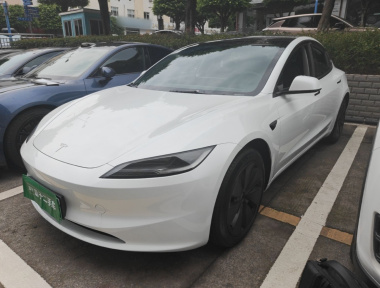 Tesla Model 3 2024 Tesla Model 3 2024 car image