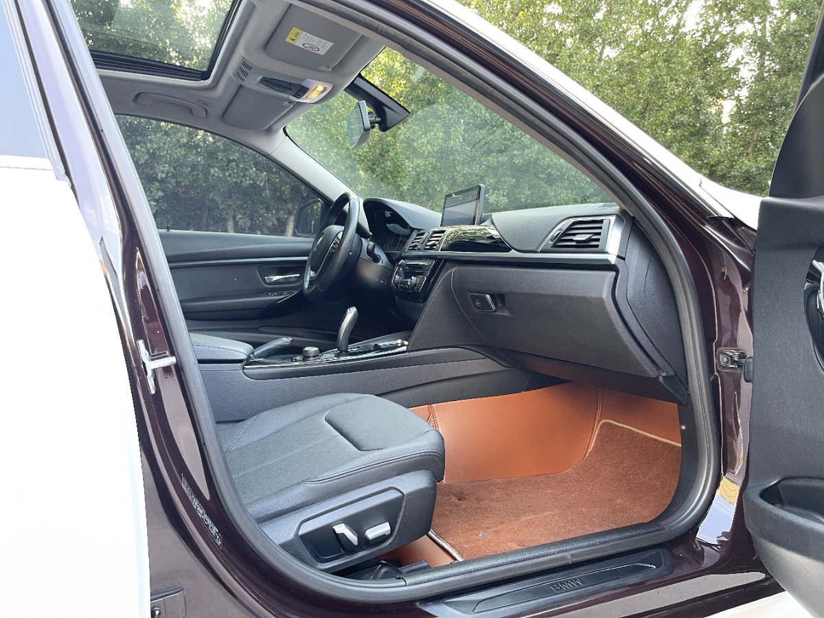 BMW 3 Series 2017 #7 BMW 3 Series 2017 car image #7
