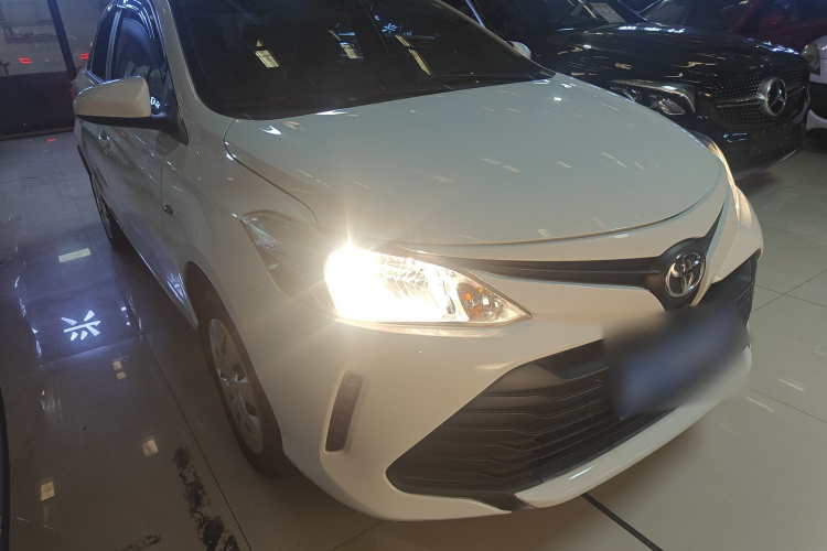 Toyota Vios 2018 car image #4