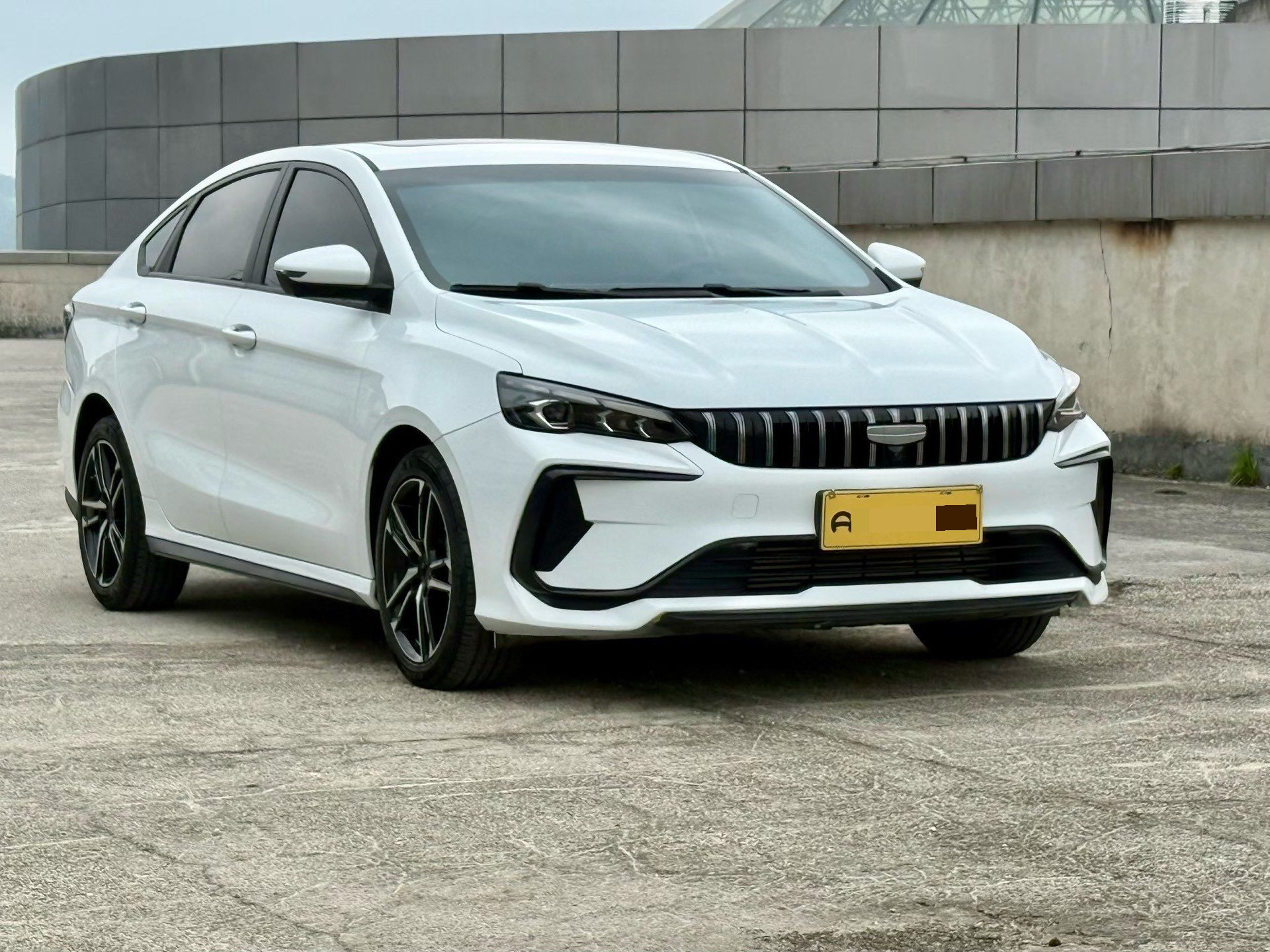 GEELY Binray 2024 #3 GEELY Binray 2024 изображение автомобиля #3