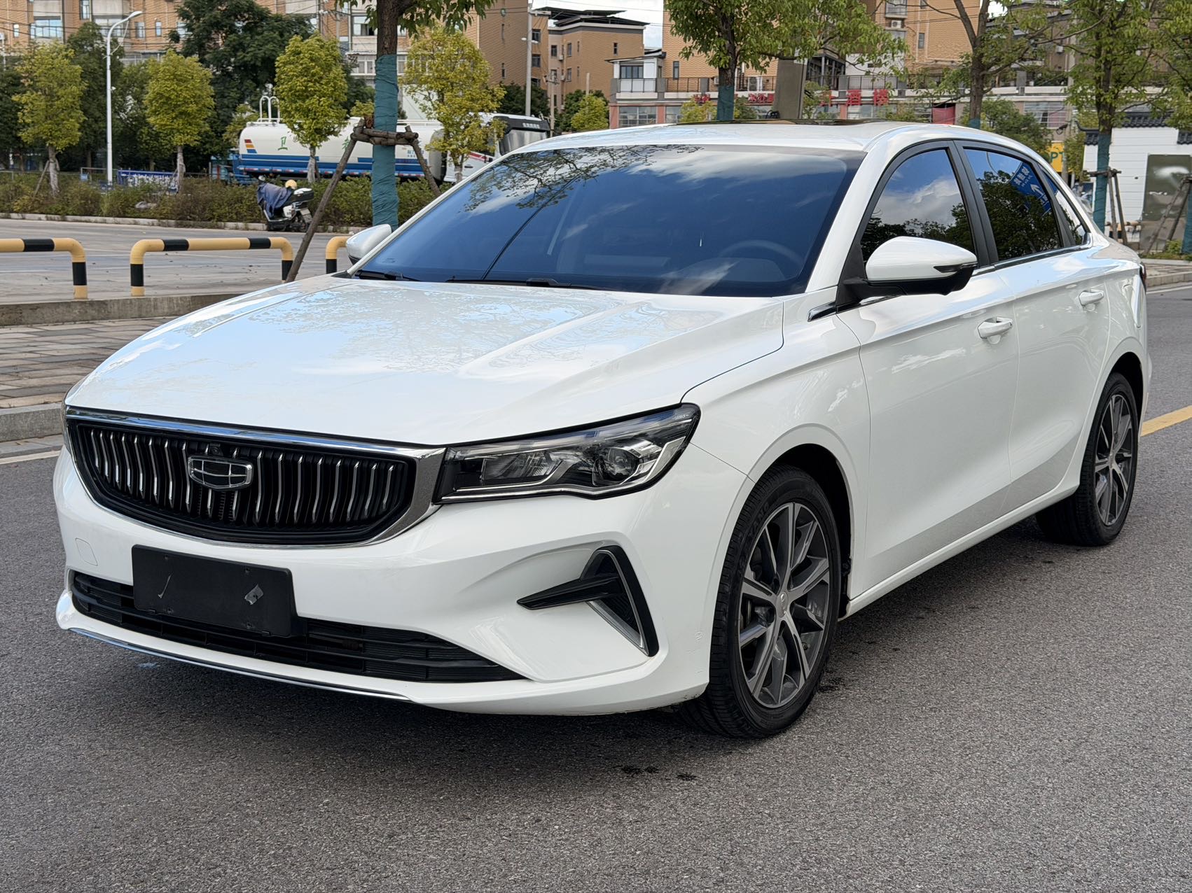 GEELY Emgrand 2023 GEELY Emgrand 2023 car image