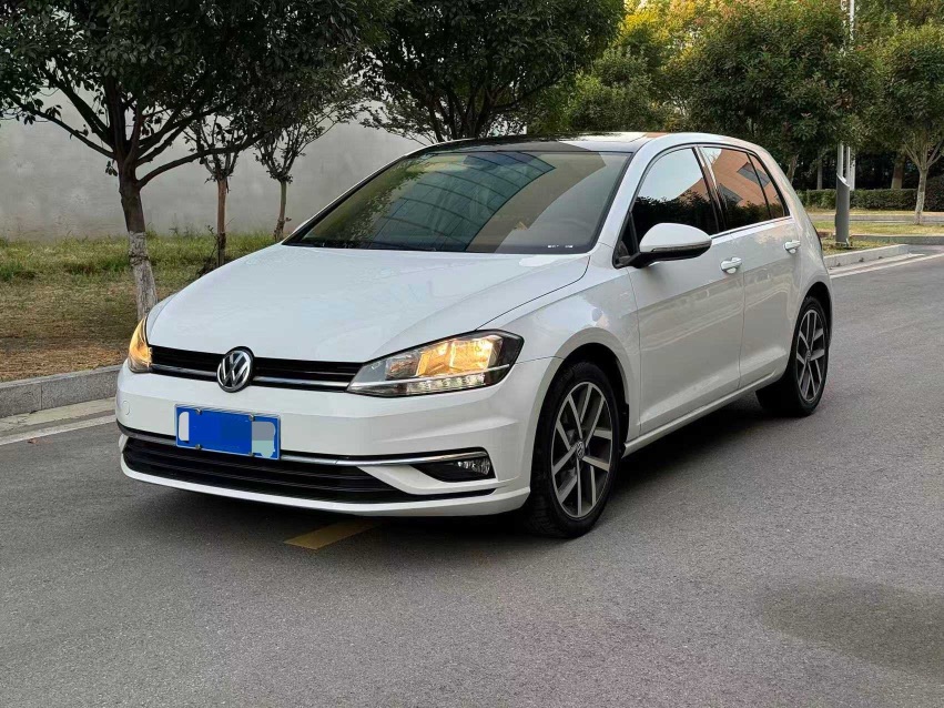 Volkswagen Golf 2021 Volkswagen Golf 2021 car image