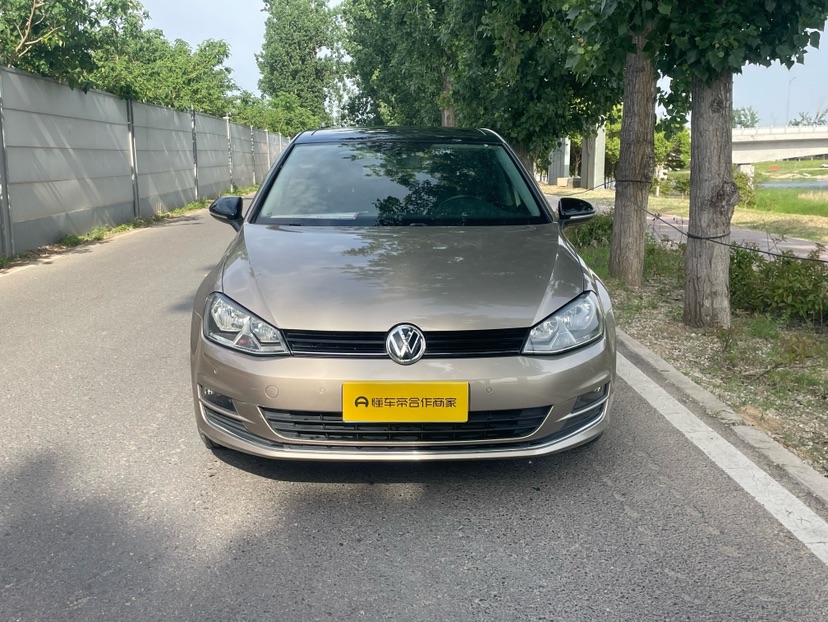 Volkswagen Golf 2018 Volkswagen Golf 2018 car image