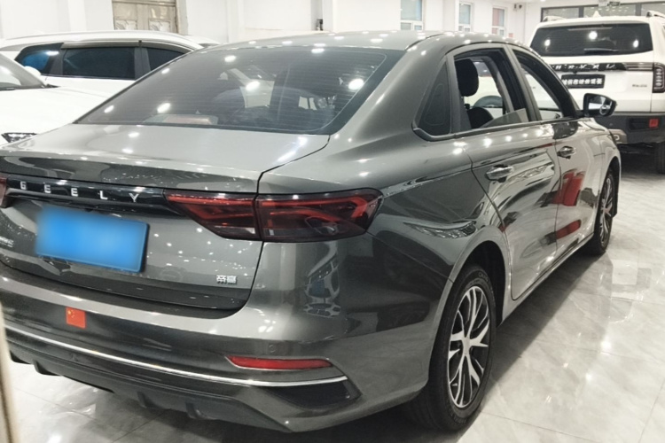 GEELY Emgrand 2023 #7 GEELY Emgrand 2023 car image #7