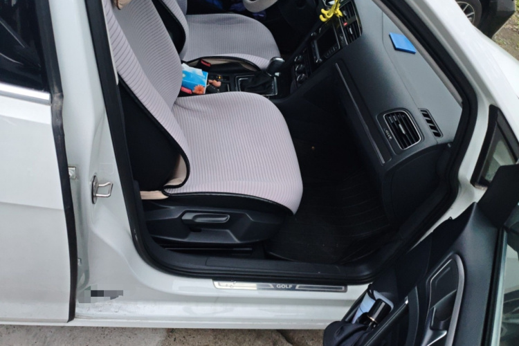 Volkswagen Golf 2017 изображение автомобиля #27