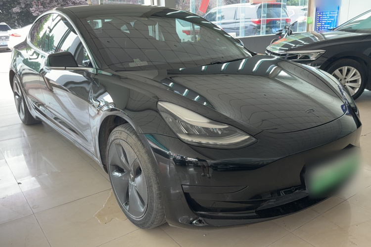 Tesla Model 3 2020 #4 Tesla Model 3 2020 صورة سيارة #4