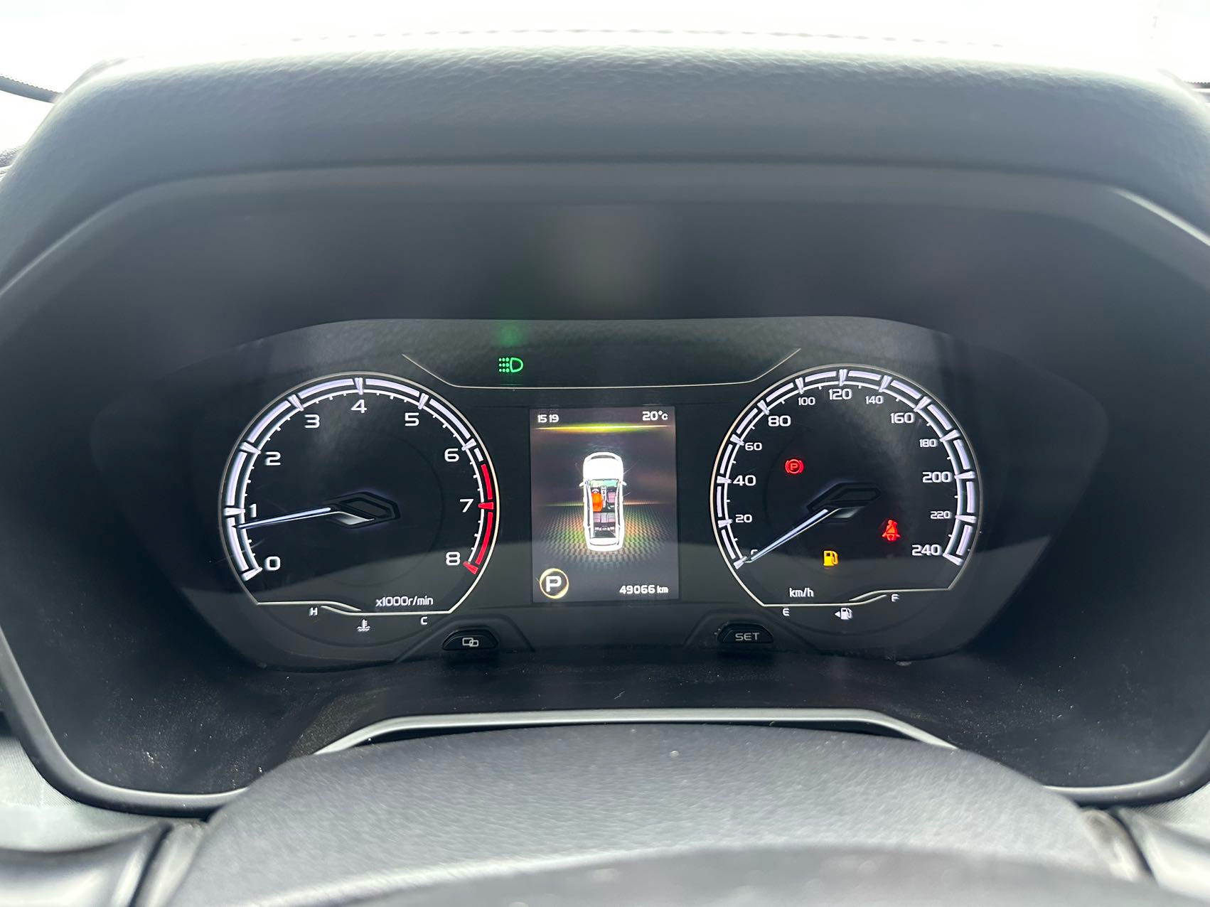 GEELY Vision X6 2023 car image #16