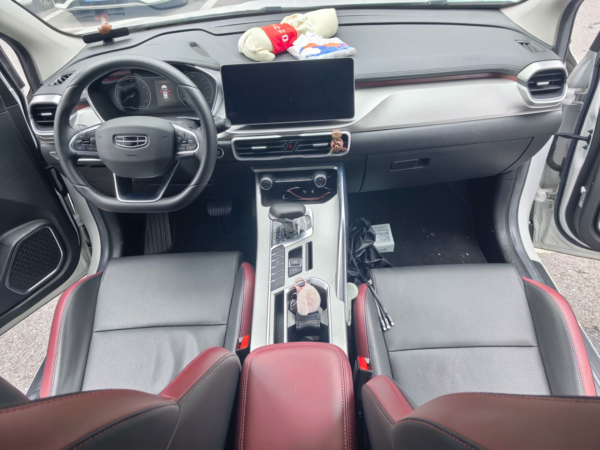 GEELY Coolray 2021 car image #5