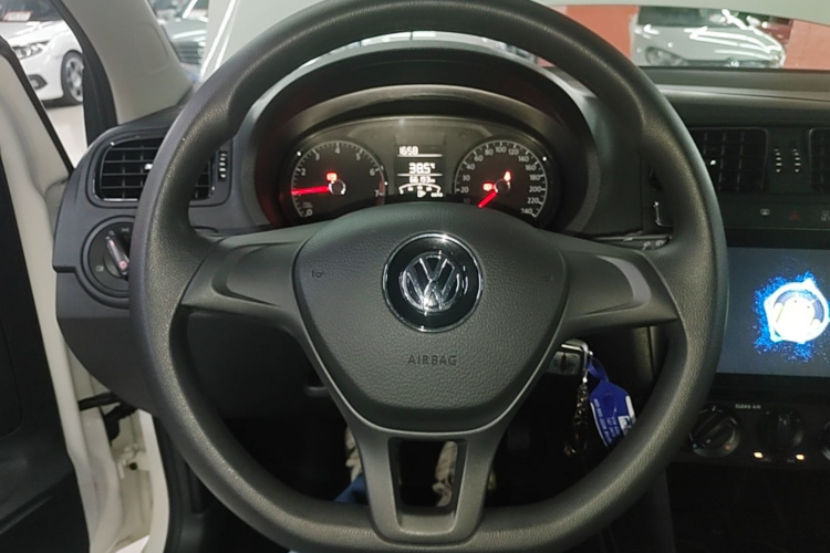 Volkswagen Polo 2018 #11 Volkswagen Polo 2018 car image #11