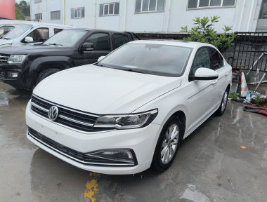 Volkswagen Bora 2018 car image 