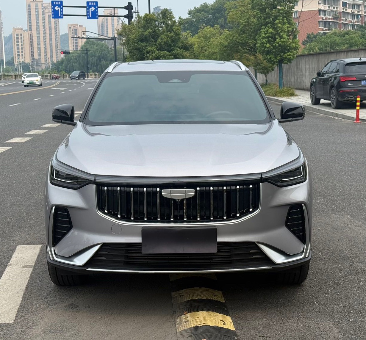 GEELY Boyue 2025 #2 GEELY Boyue 2025 imagem de carro #2