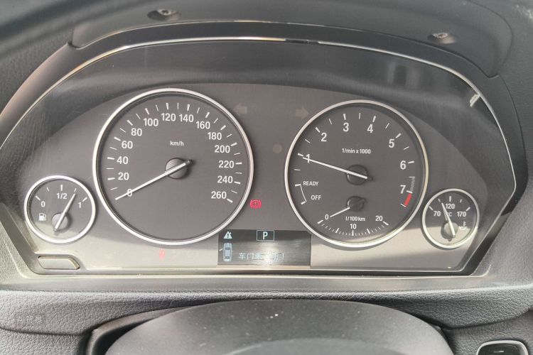 BMW 3 Series 2017 #13 BMW 3 Series 2017 car image #13