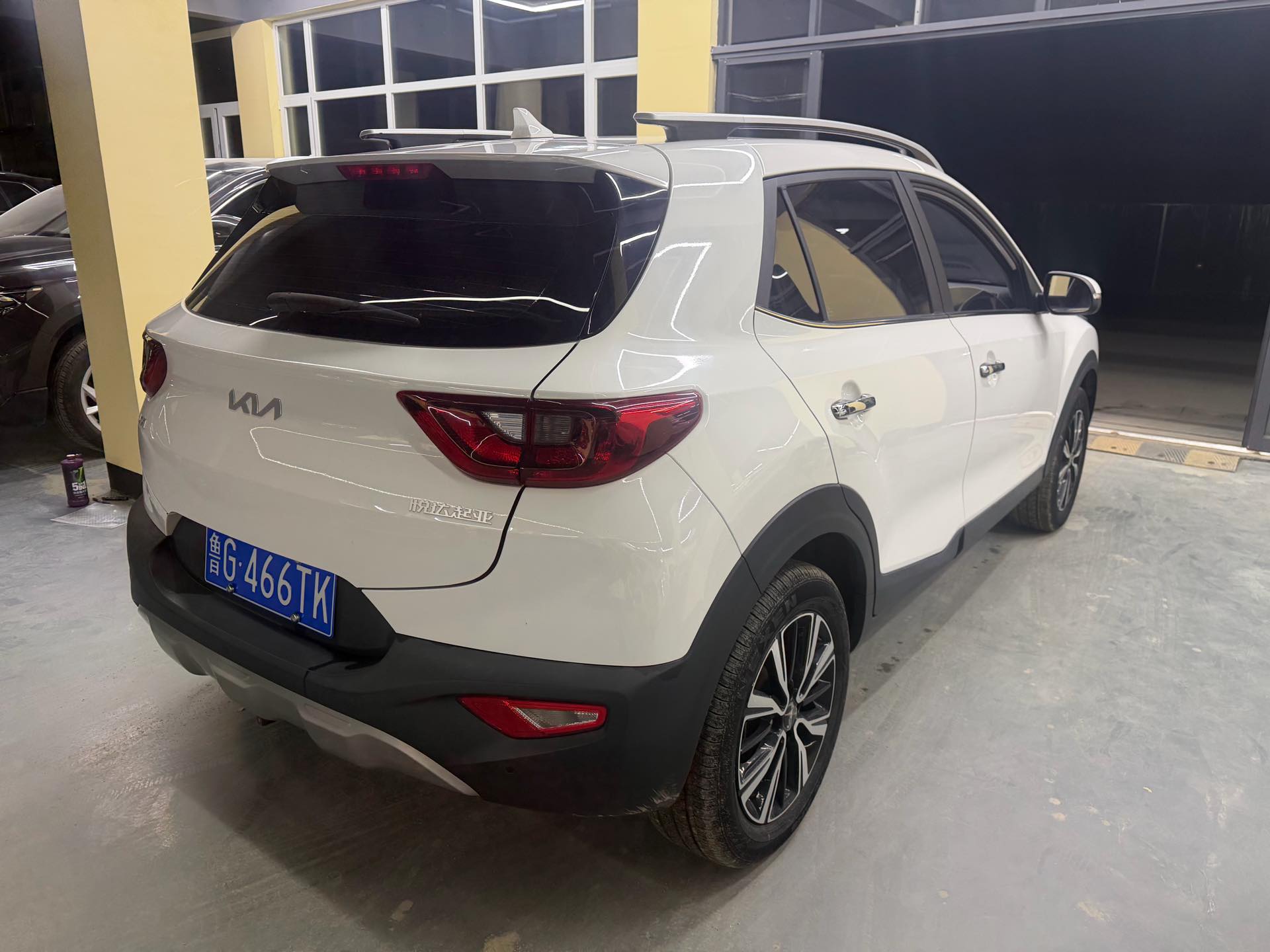 Kia KX1 2022 car image #8