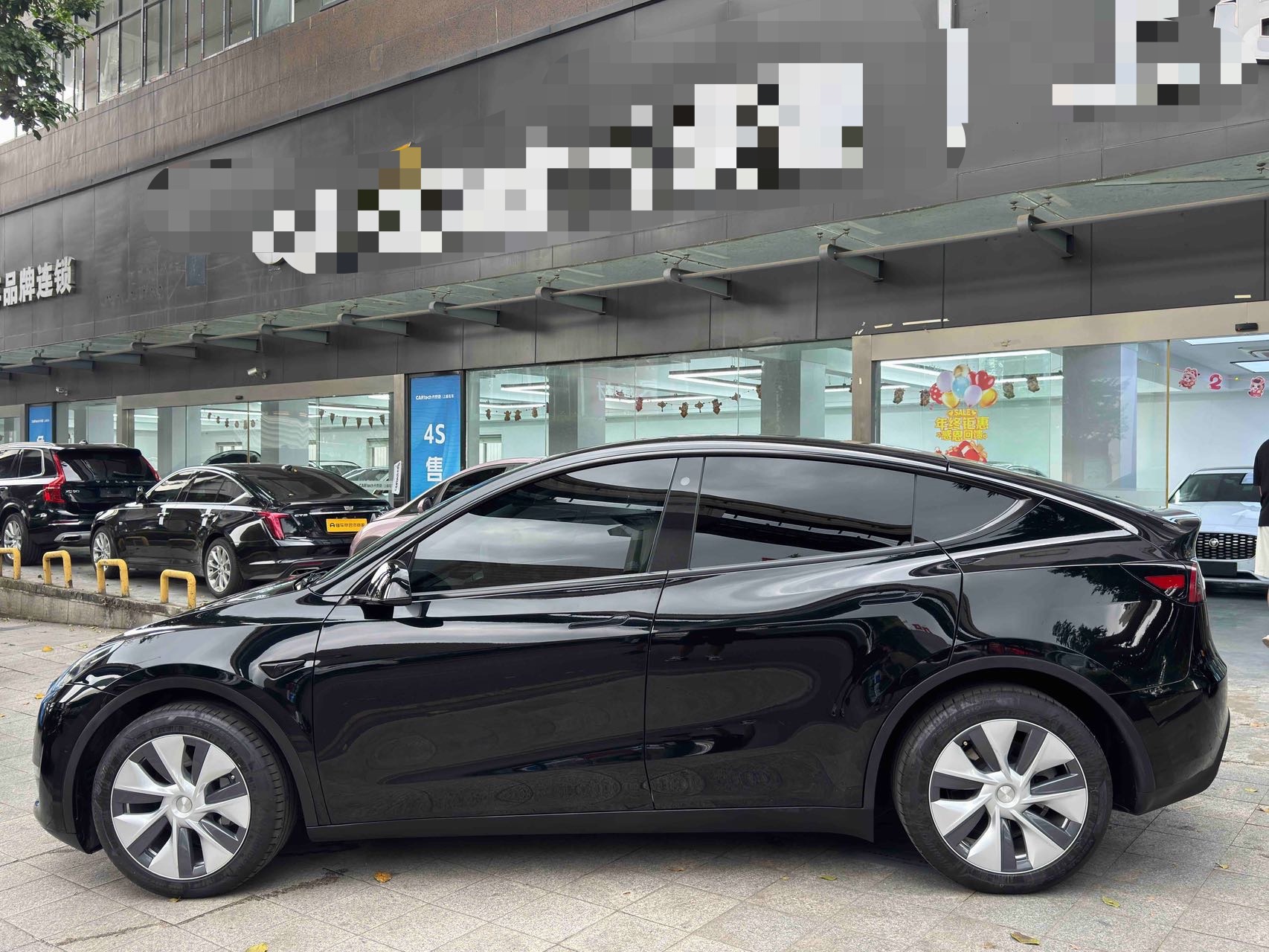 Tesla Model Y 2023 car image #5