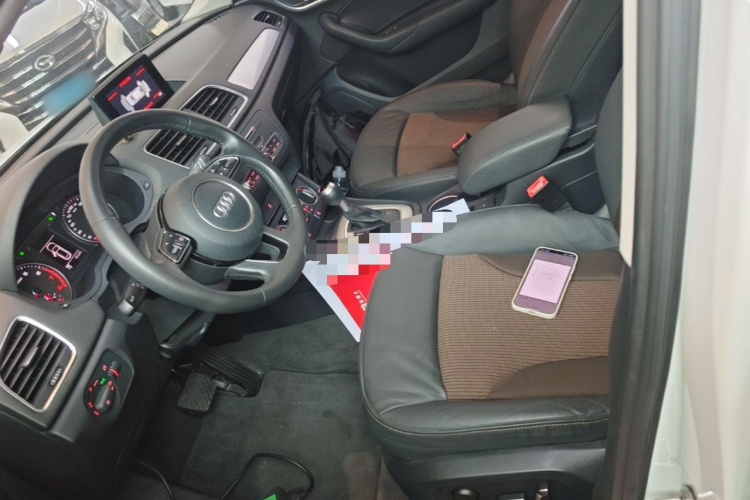 Audi Q3 2017 #15 Audi Q3 2017 car image #15