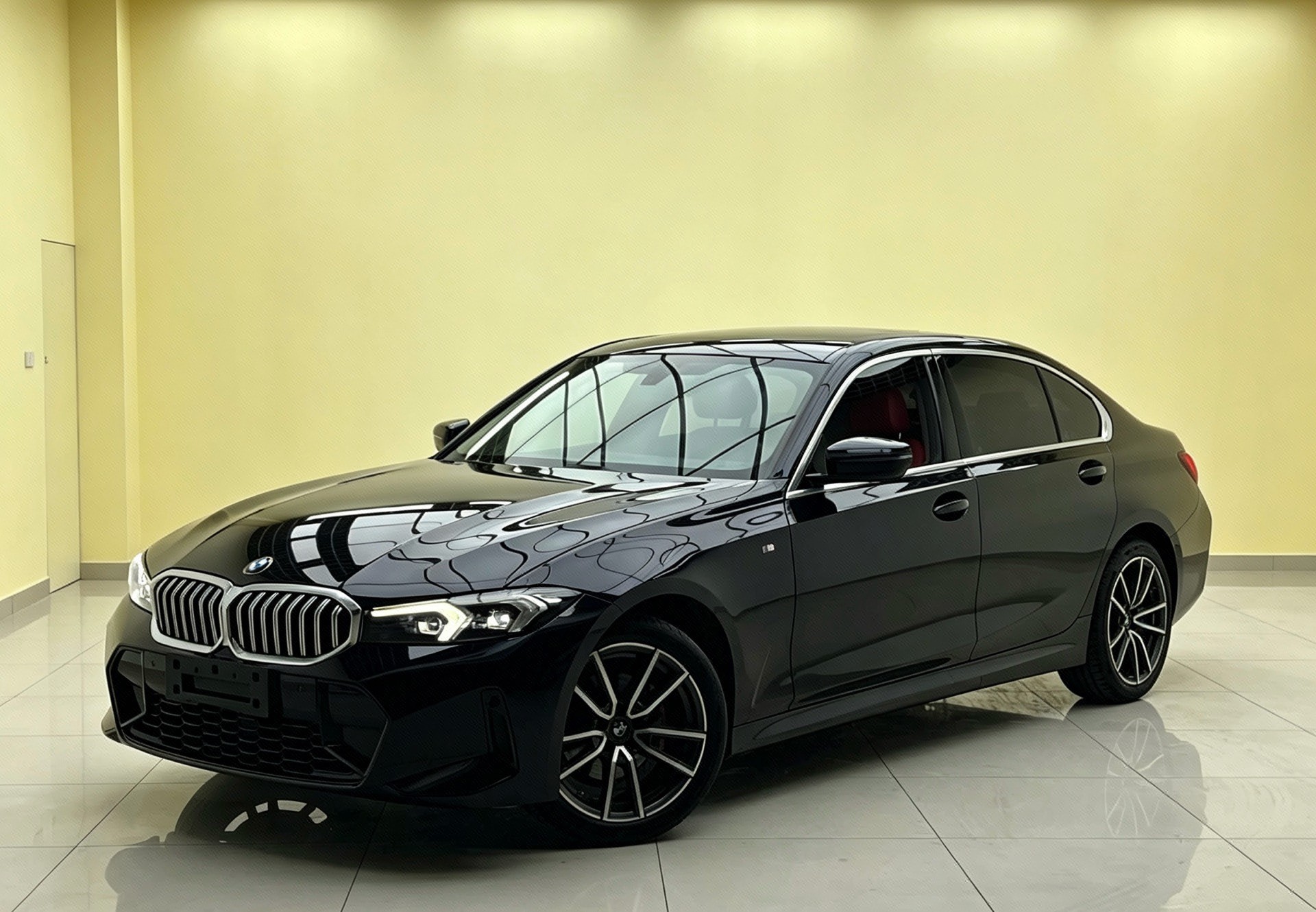 BMW 3 Series 2023 BMW 3 Series 2023 car image