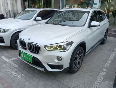 BMW X1 2018 BMW X1 2018 car image