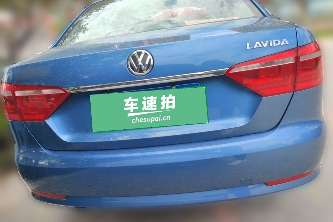 Volkswagen Lavida 2012 car image #6