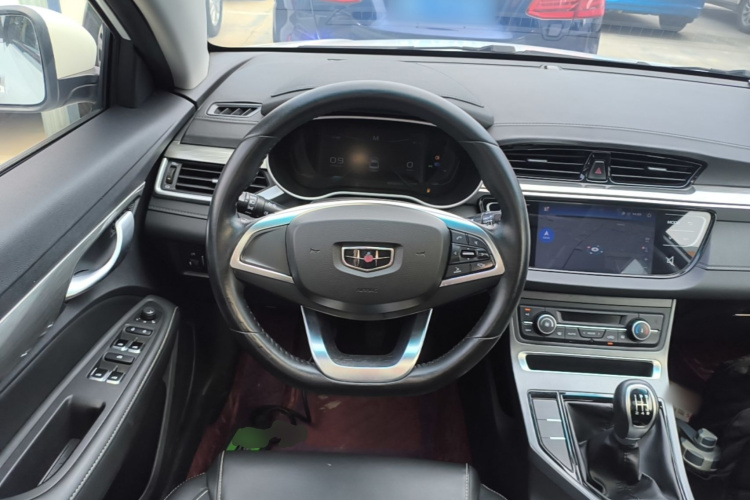 GEELY Emgrand 2019 #11 GEELY Emgrand 2019 car image #11