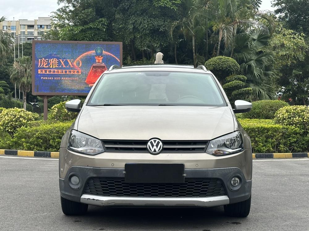 Volkswagen Polo 2015 #2 Volkswagen Polo 2015 car image #2