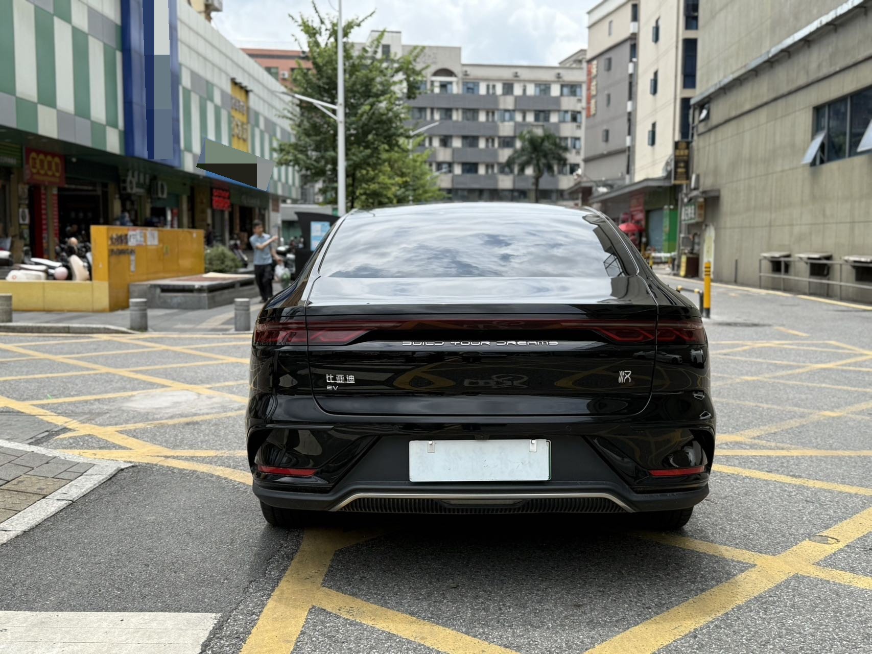 BYD Han 2023 #8 BYD Han 2023 car image #8
