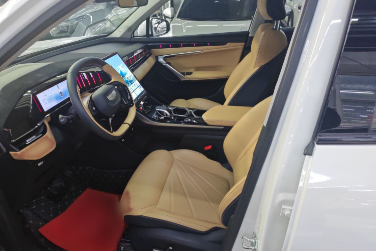 GEELY Boyue L 2024 image de voiture #9