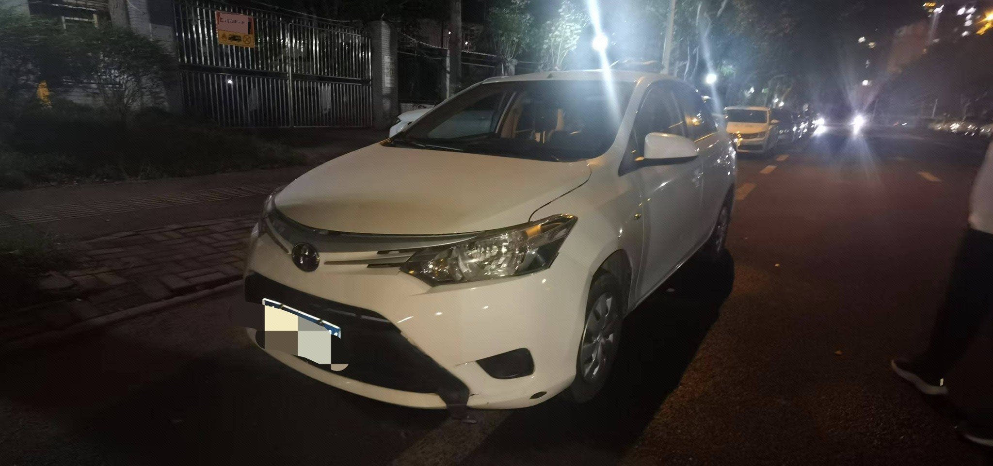 Toyota Vios 2015 car image 