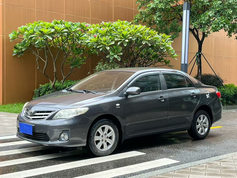 Toyota Corolla 2012 car image 