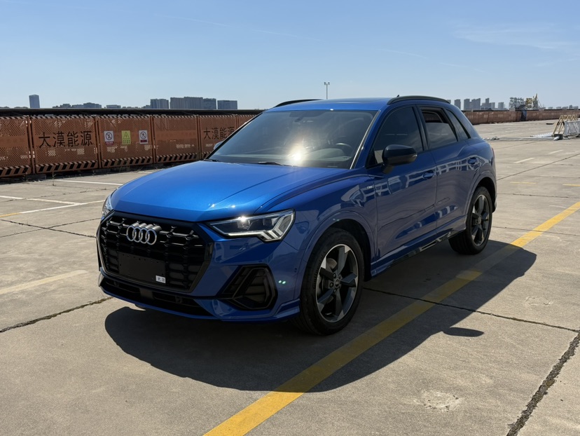 Audi Q3 2021 Audi Q3 2021 car image