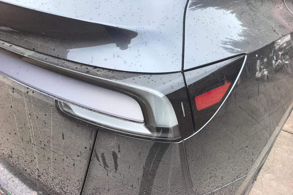 Tesla Model Y 2025 car image #13