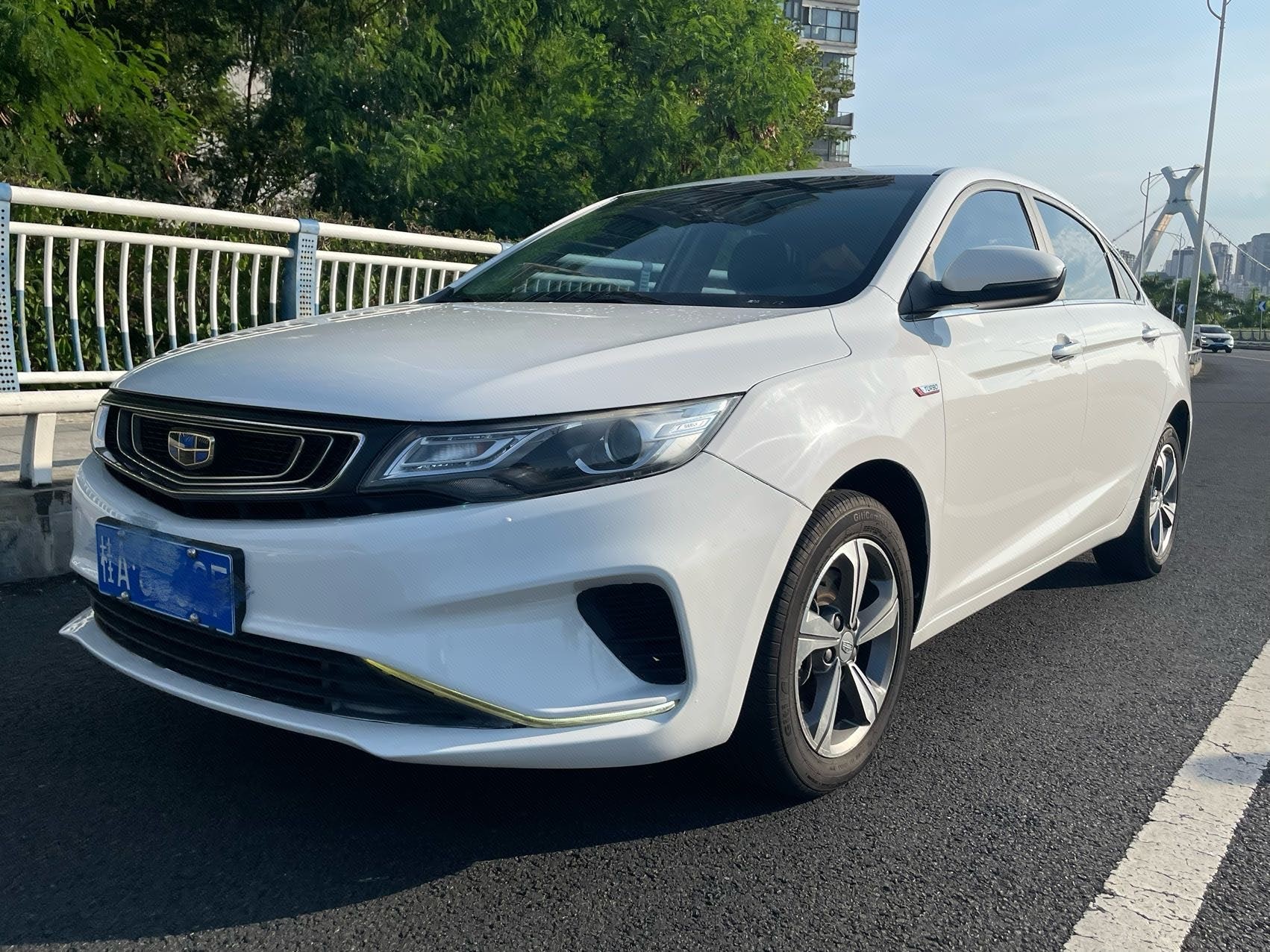 GEELY Emgrand GL 2018 GEELY Emgrand GL 2018 car image