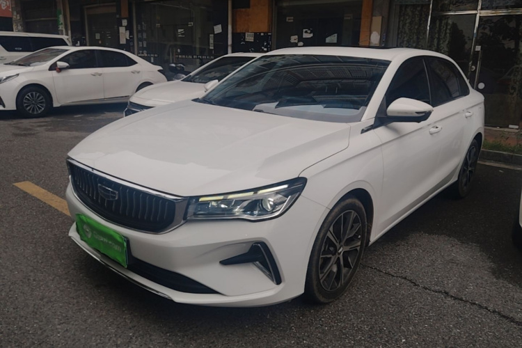 GEELY Emgrand 2022 car image #2