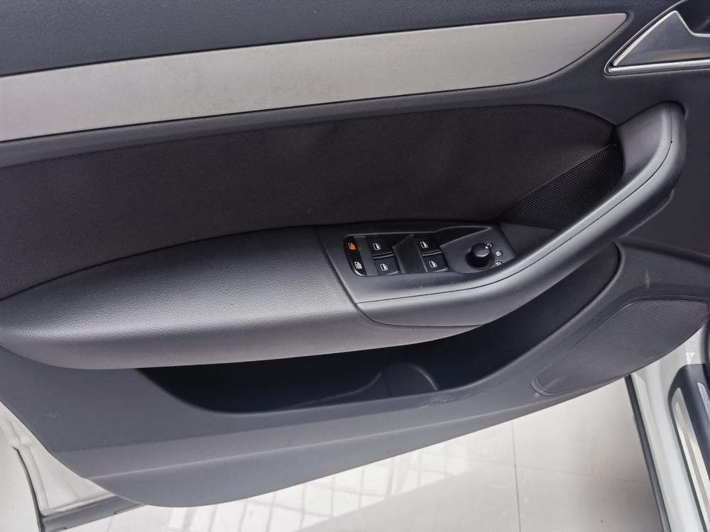 Audi Q3 2015 #10 Audi Q3 2015 car image #10