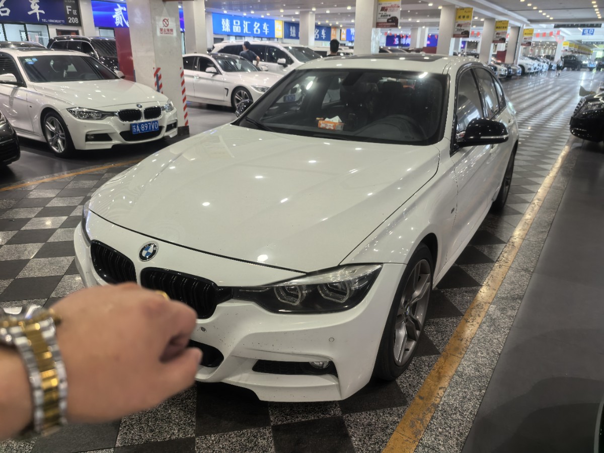 BMW 3 Series 2018 car image 