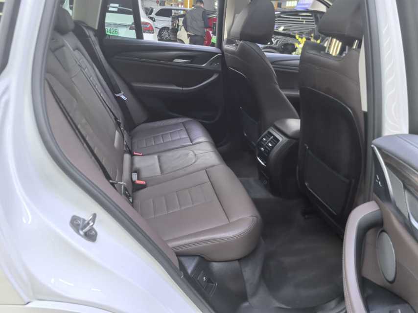 BMW X3 2020 car image #5